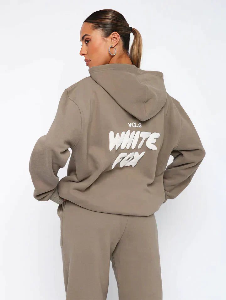 ErnestiKapuzenpullover Set für Damen mit modernem Rückendetailna