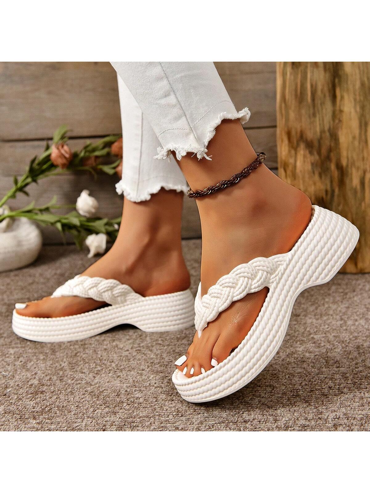 Sandalen mit geflochtenem Muster und weicher, dicker EVA-Sohle