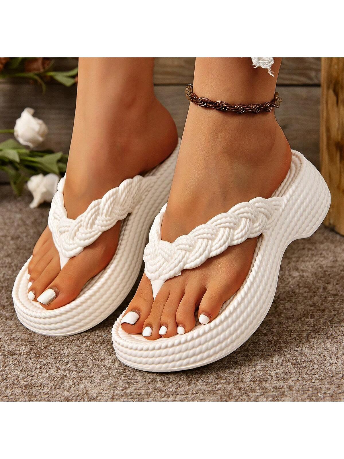 Sandalen mit geflochtenem Muster und weicher, dicker EVA-Sohle