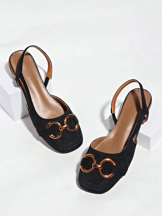 Sandalen Retro Stil mit Karree-Spitze und Schnalle für Damen