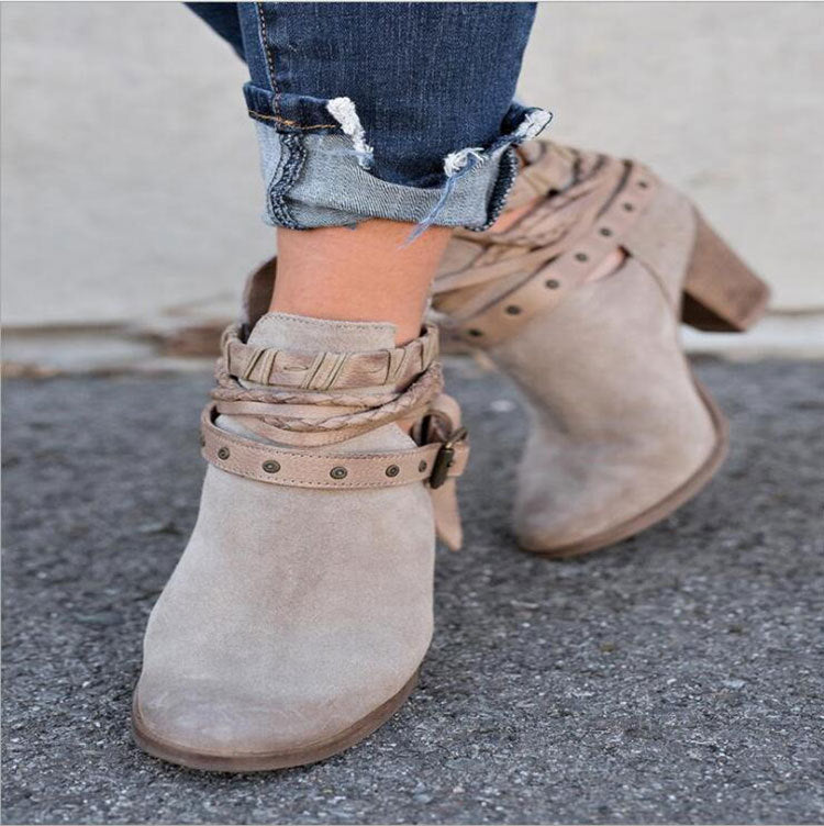 Frauen Winterstiefel mit Gürtelschnalle und rundem Kopf