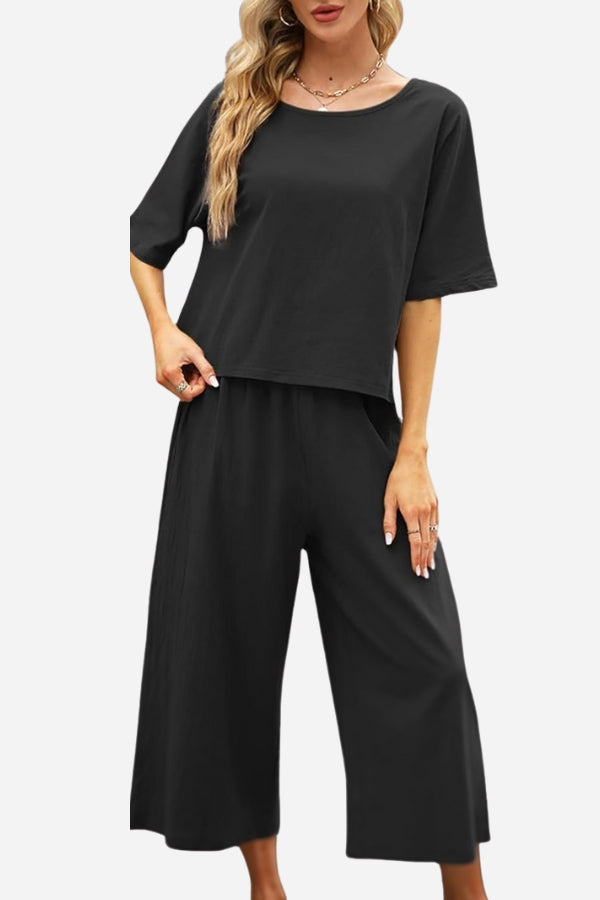 Zweiteiliges Set für Damen in modernem und lässigem Stil