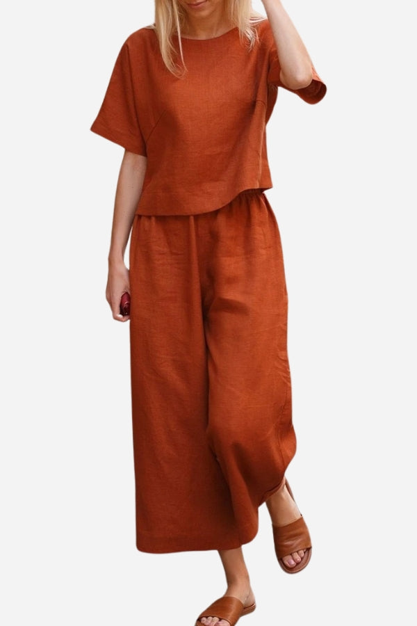 Zweiteiliges Set für Damen in modernem und lässigem Stil