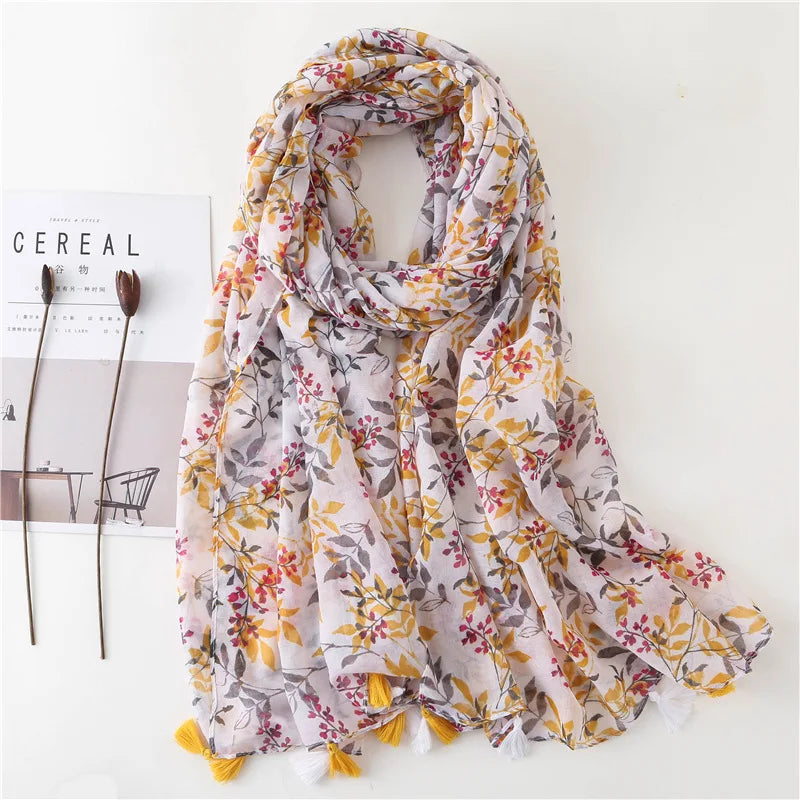 Frauen Schal mit Polka-Dots & Blumenmuster für kalte Tage