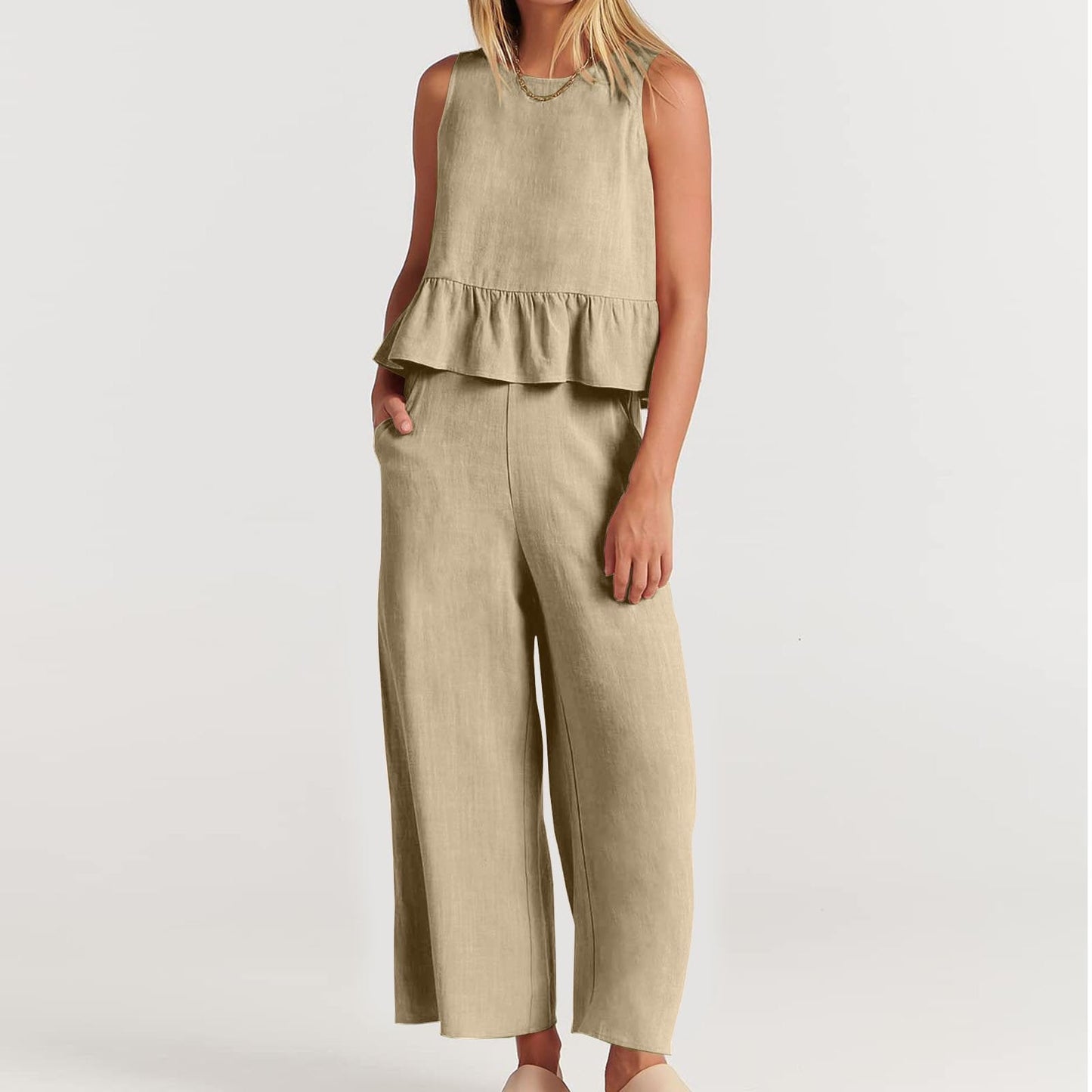 Set aus zweiteiligem Sommeroutfit für Damen. Ideal für warme Tage