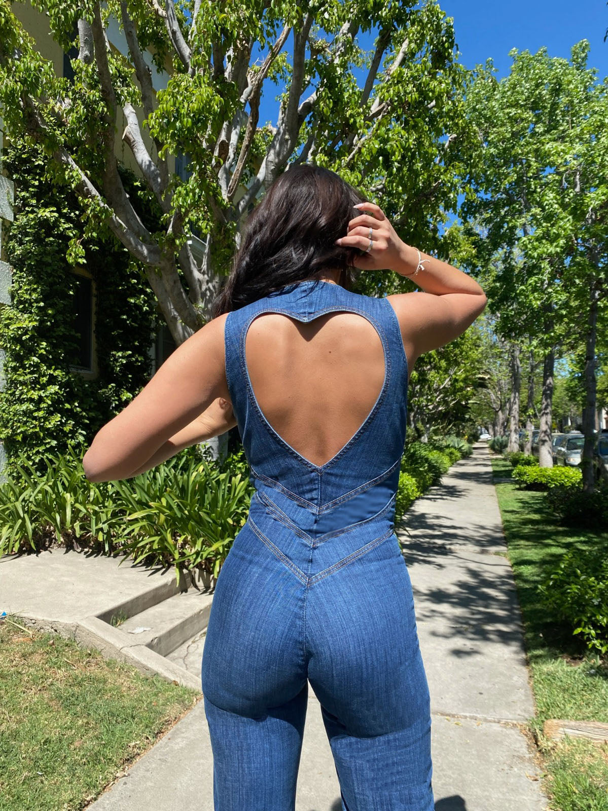 Jumpsuit aus hochwertigem Denim für moderne und stilvolle Frauen