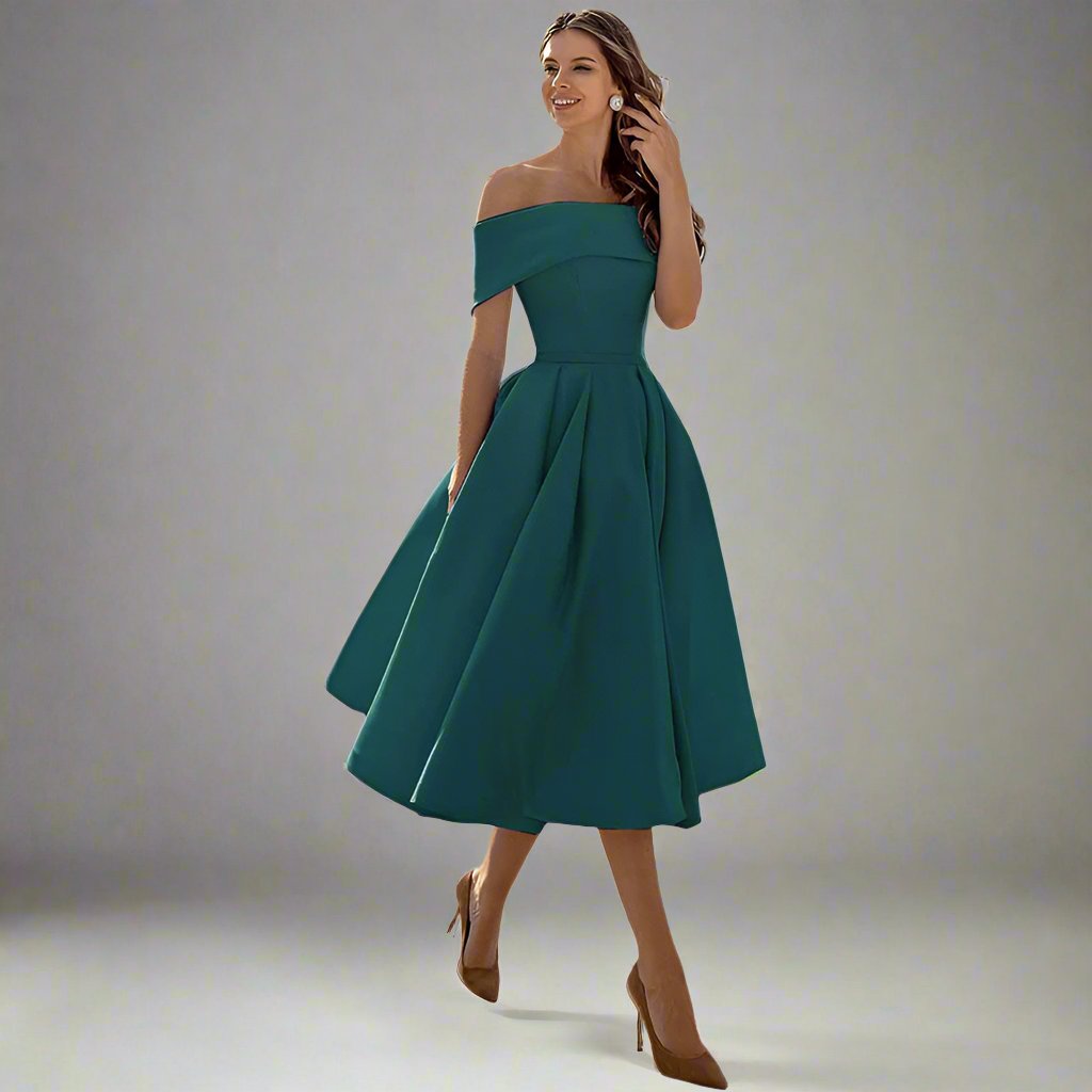 Elegantes trägerloses Satin-Partykleid für festliche Anlässe