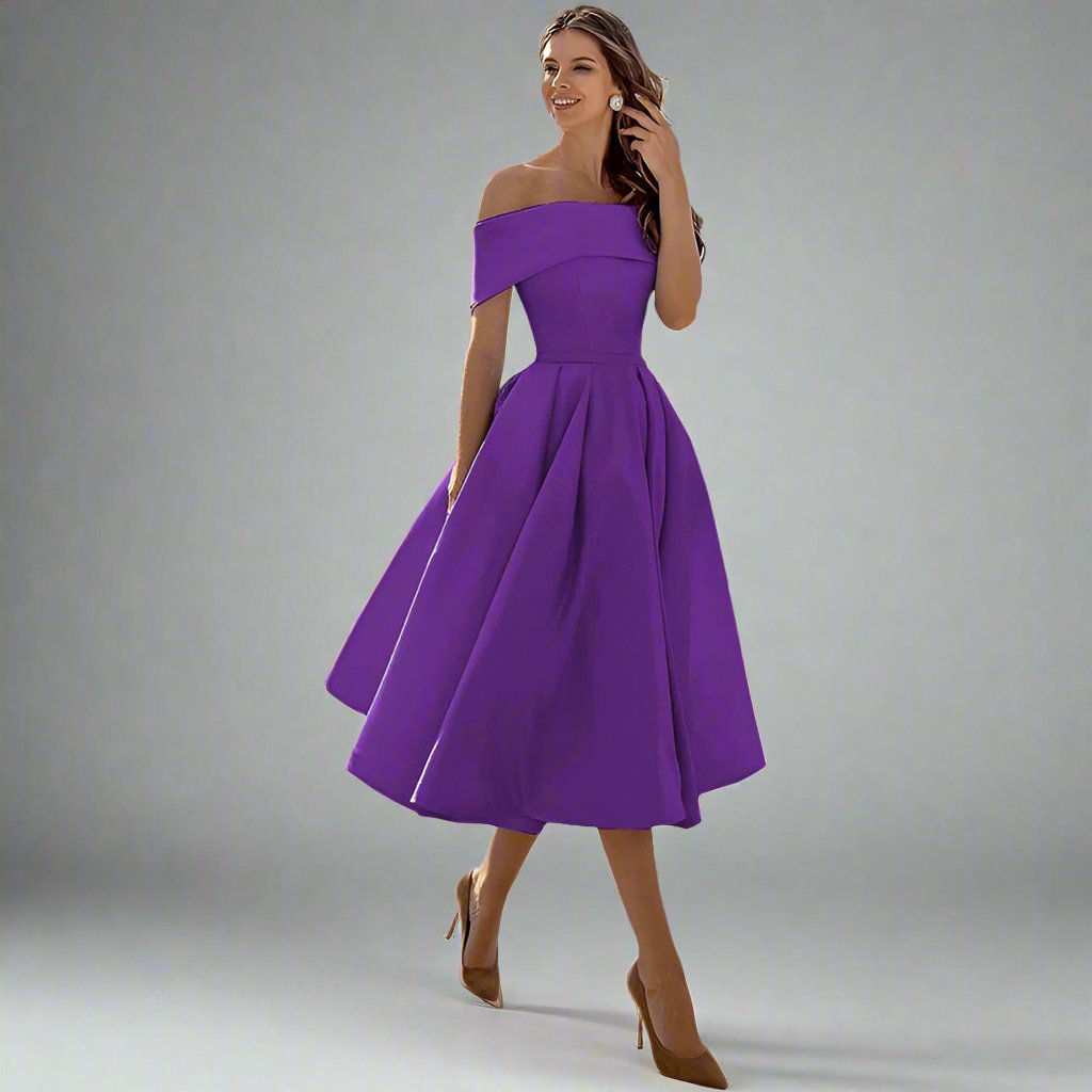 Elegantes trägerloses Satin-Partykleid für festliche Anlässe