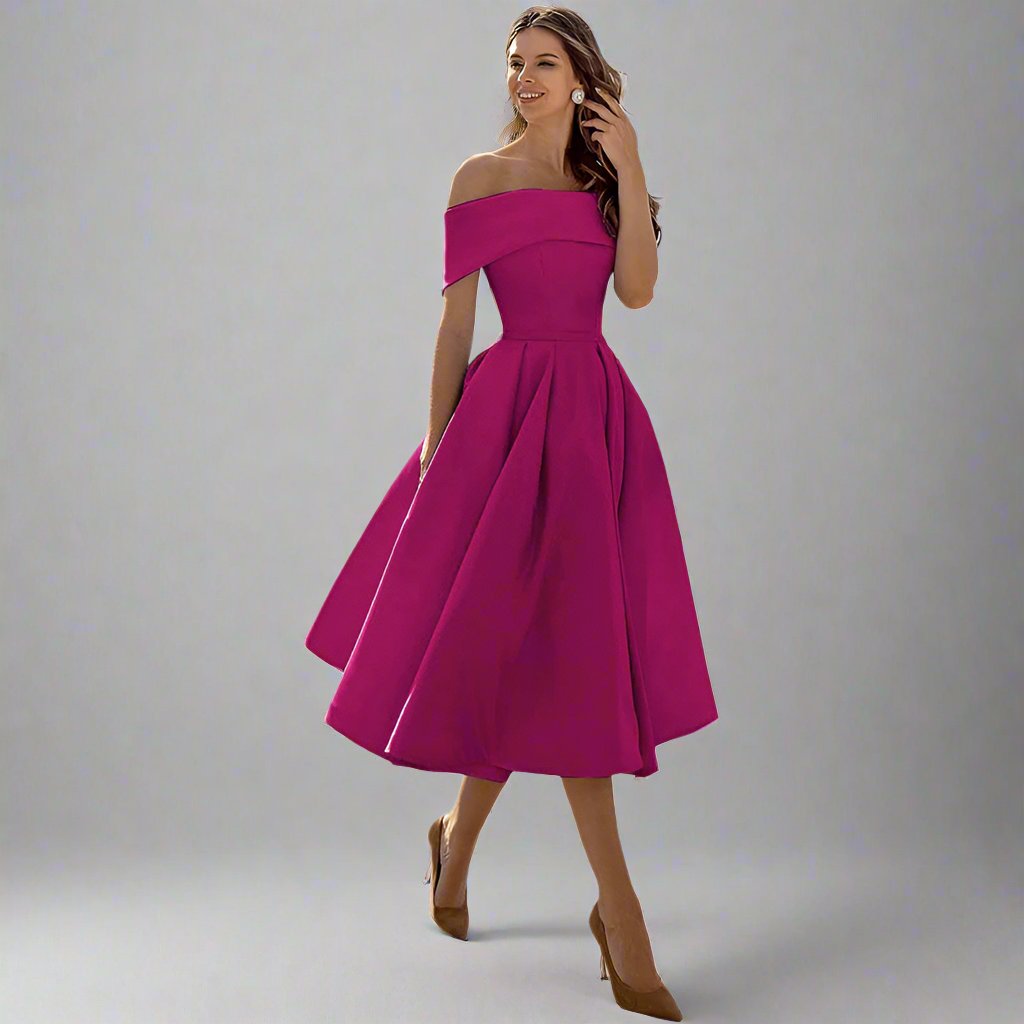 Elegantes trägerloses Satin-Partykleid für festliche Anlässe