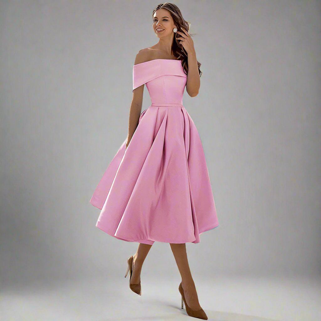 Elegantes trägerloses Satin-Partykleid für festliche Anlässe