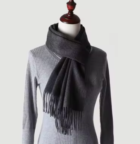 Luxuriöser Frauen Kaschmirschal - Warm & Elegant für Winter