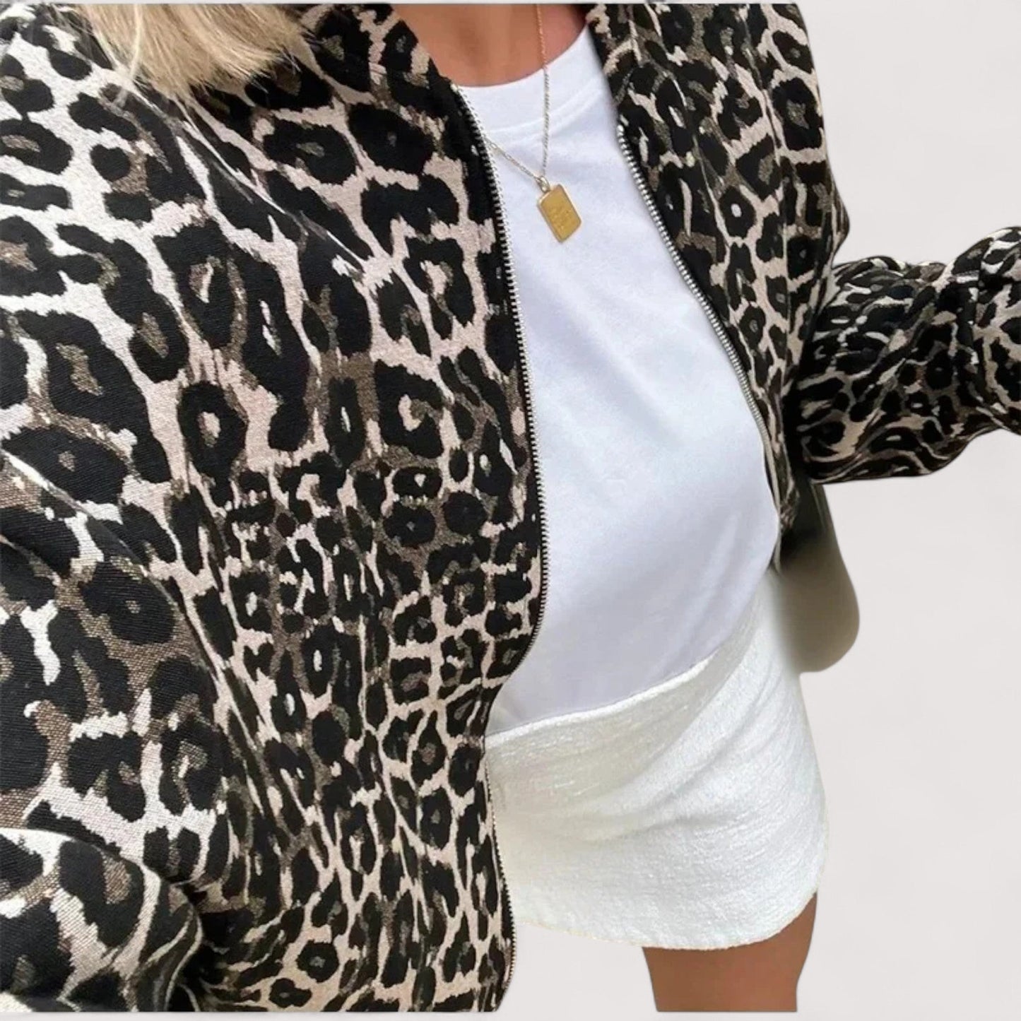 Vera | Manda - Wild Nomad Bomber