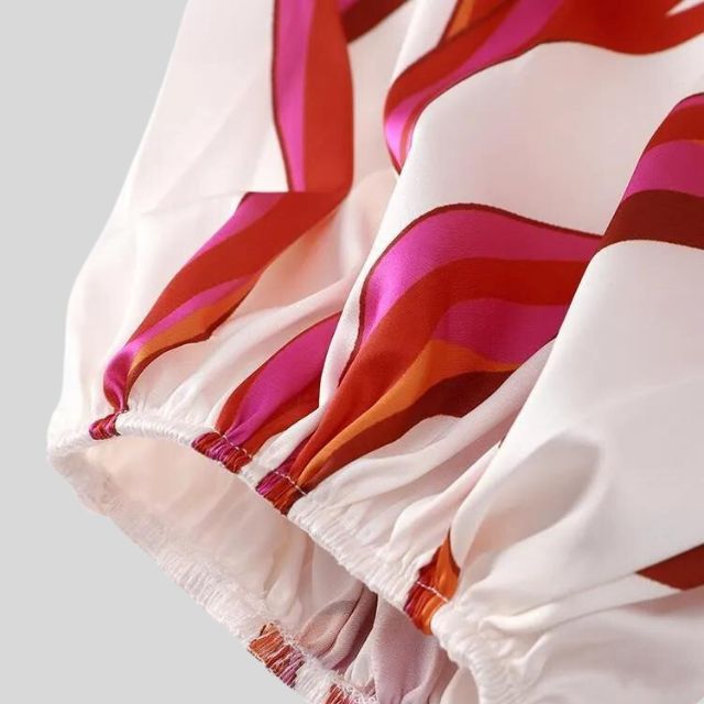 Sets in Bohèmefarben mit schulterfreiem Oberteil und Palazzo-Hose
