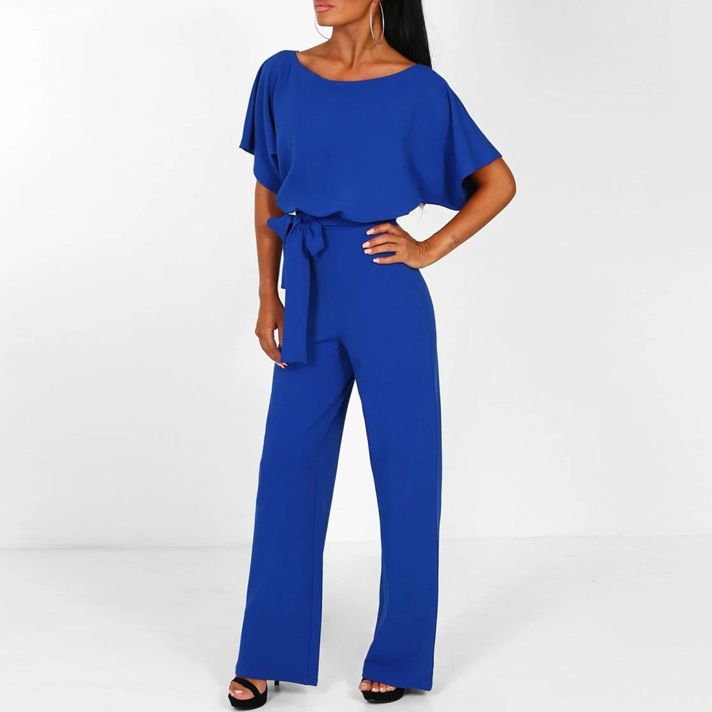 Jumpsuit mit kurzen Ärmeln und Gürtel für einen stilvollen Look
