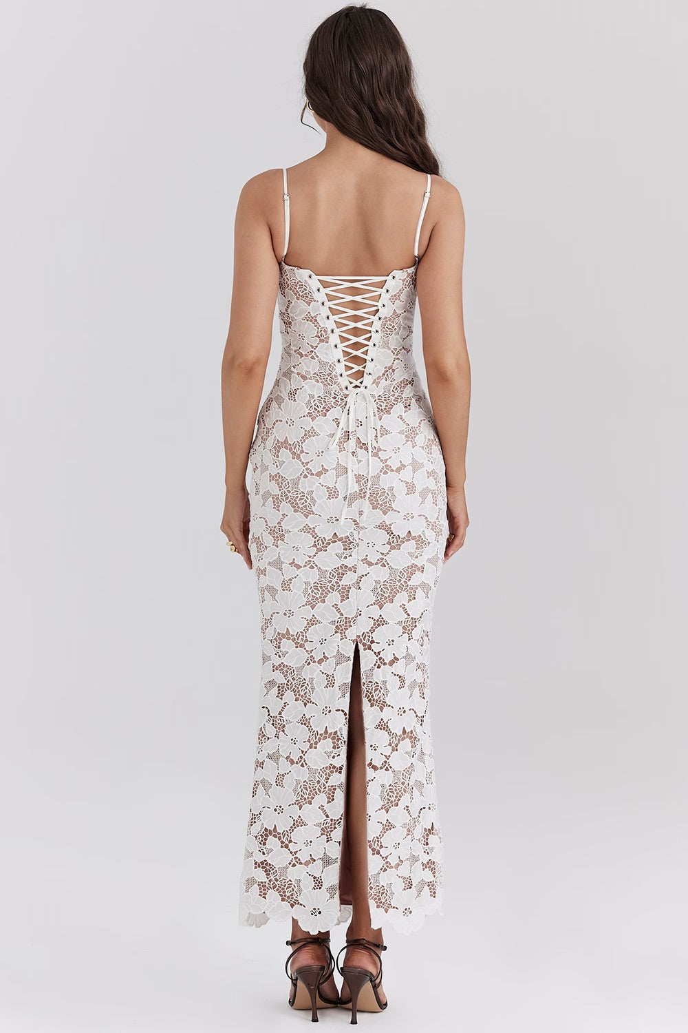 Elegantes Blumen-Kleid Weiß: Perfekt für Frühling & Sommer