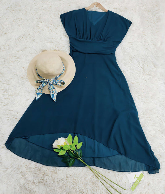 Elegantes Frauenkleid für Winter: Zeitlos & Vielseitig