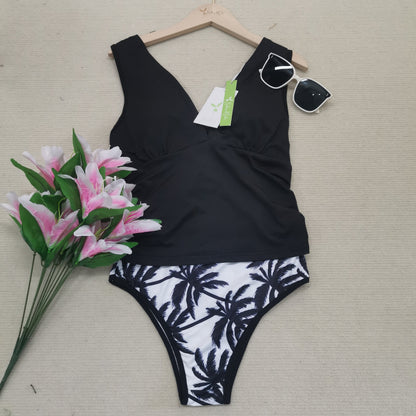 Bademode Set Damen mit V-Ausschnitt Top und Palmenprint Slip