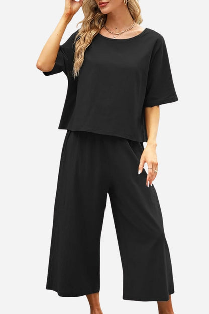 Zweiteiliges Set für Damen in modernem und lässigem Stil