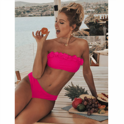 Bademode Bikini Damen mit Rüschen Bandeau Top und High Waist