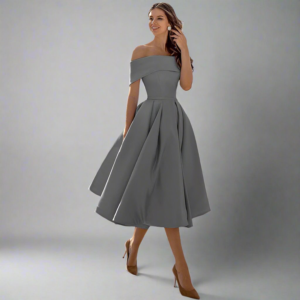 Elegantes trägerloses Satin-Partykleid für festliche Anlässe