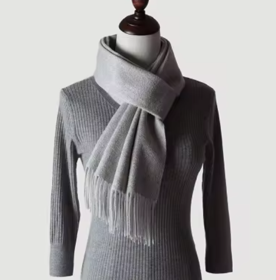Luxuriöser Frauen Kaschmirschal - Warm & Elegant für Winter